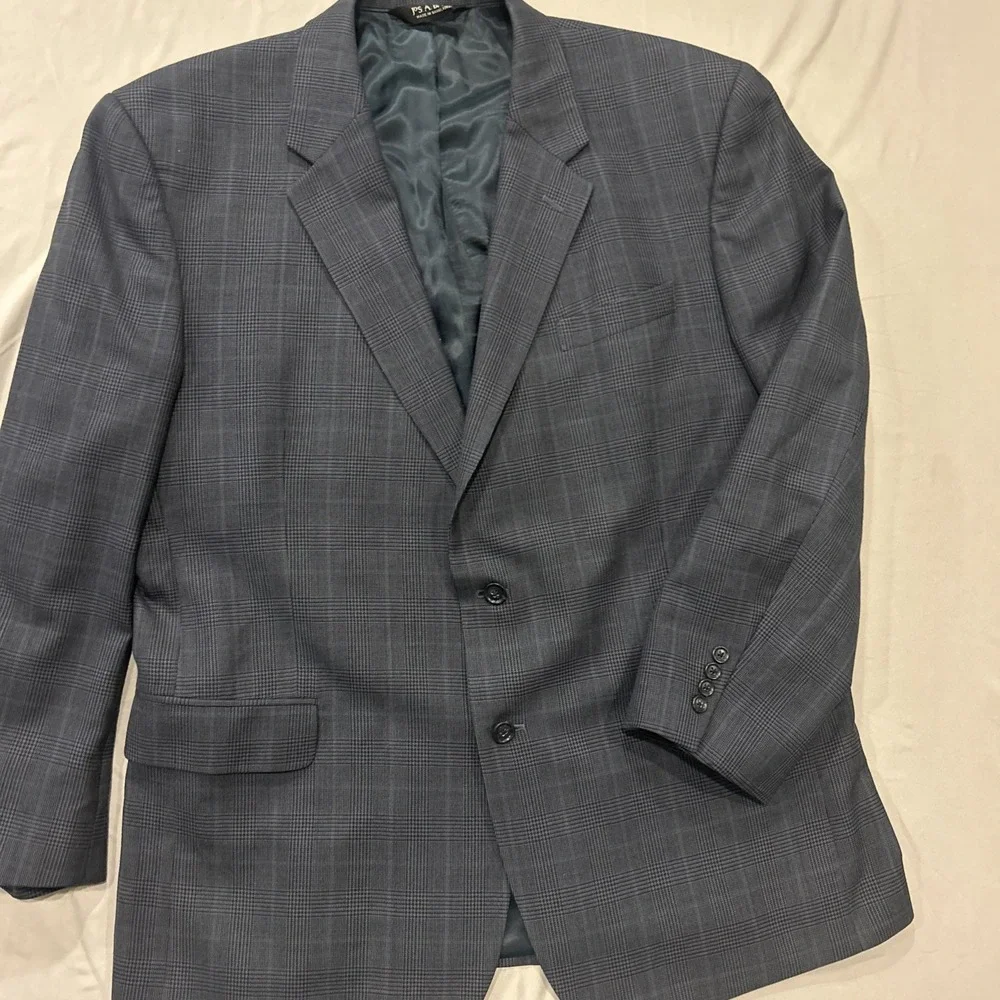 Jos A Bank 48 R Sport Coat 100% Wool Gray Glen Plaid Two Button‎ Lined Vented